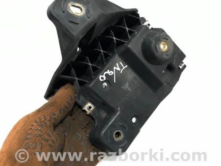 ФОТО Кронштейн для Porsche Panamera I 970 (09-16) Київ