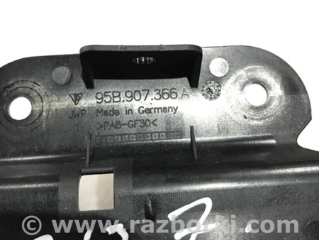 ФОТО Кронштейн для Porsche Macan I 95B +FL (13-18) Київ