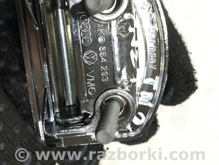 ФОТО Кронштейн крепления груза для Porsche Macan I 95B +FL (13-18) Київ