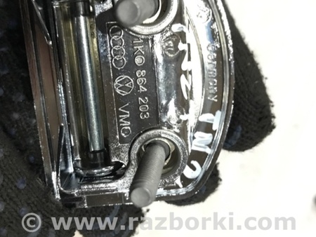 ФОТО Кронштейн крепления груза для Porsche Macan I 95B +FL (13-18) Київ