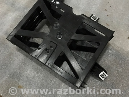 ФОТО Кронштейн для Audi (Ауди) A4 V B9 - 8W (2015-) Київ