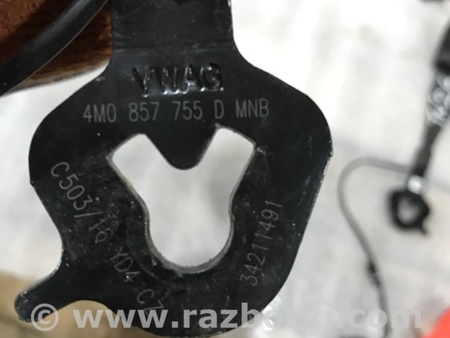 ФОТО Замок ремня безопасности для Audi (Ауди) A4 V B9 - 8W (2015-) Київ