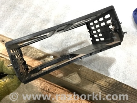 ФОТО Кронштейн для Audi (Ауди) A4 V B9 - 8W (2015-) Київ