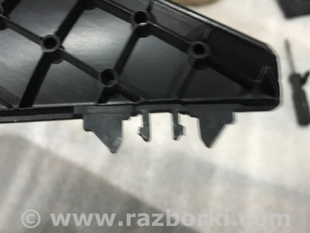 ФОТО Пластик для Audi (Ауди) A4 V B9 - 8W (2015-) Київ