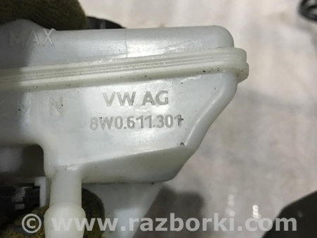 ФОТО Бачок для тормозной жидкости для Audi (Ауди) A4 V B9 - 8W (2015-) Київ