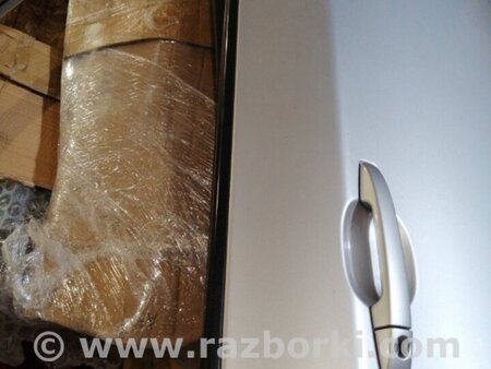 ФОТО Фетра передняя правая для Subaru Impreza GD/GG Киев