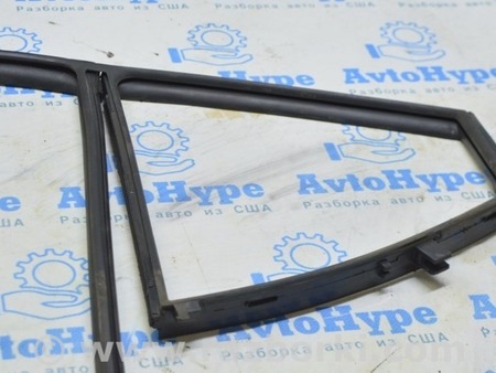 ФОТО Уплотнитель стекла зад для Hyundai Elantra AD (09.2015-2020) Одесса