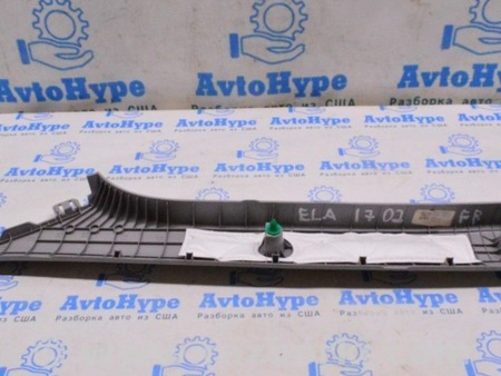ФОТО Накладка передней стойки для Hyundai Elantra AD (09.2015-2020) Одесса