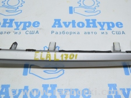 ФОТО Накладка торпеды серебристая для Hyundai Elantra AD (09.2015-2020) Одесса