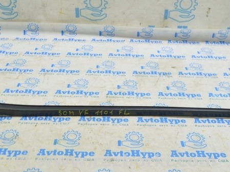 ФОТО Молдинг лобового стекла для Hyundai Sonata YF (09.2009-03.2014) Одеса