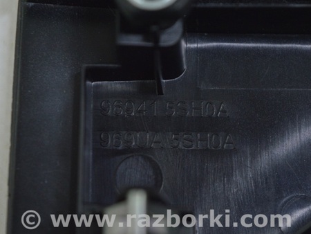 ФОТО Накладка шифтера КПП для Nissan LEAF (2018-) Одесса