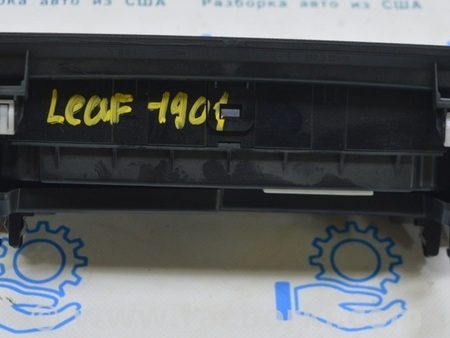 ФОТО Управление климат контролем для Nissan LEAF (2018-) Одесса