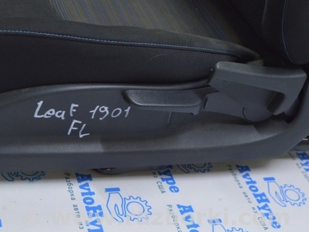 ФОТО Водительское сидение для Nissan LEAF (2018-) Одесса