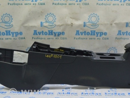 ФОТО Консоль центральная подлокотник для Nissan LEAF (2018-) Одесса