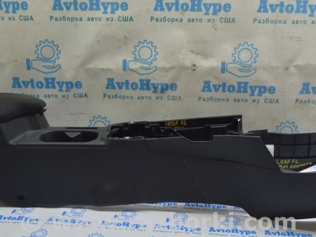 ФОТО Консоль центральная подлокотник для Nissan LEAF (2018-) Одесса