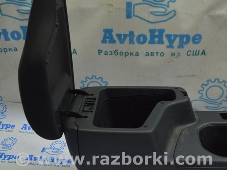 ФОТО Консоль центральная подлокотник для Nissan LEAF (2018-) Одесса