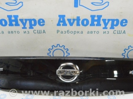 ФОТО Накладка двери багажника для Nissan LEAF (2018-) Одесса