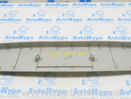 ФОТО Обшивка двери багажника для Nissan LEAF (2018-) Одесса