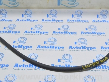 ФОТО Уплотнитель решетки дворников для Nissan LEAF (2018-) Одесса