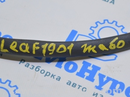 ФОТО Уплотнитель решетки дворников для Nissan LEAF (2018-) Одесса