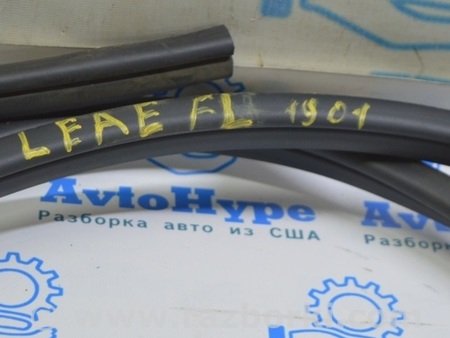 ФОТО Уплотнитель дверного проема для Nissan LEAF (2018-) Одесса