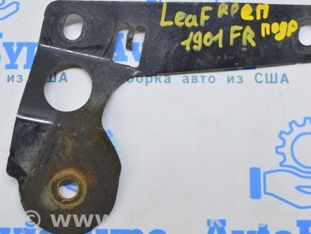 ФОТО Кронштейн переднего подрамника для Nissan LEAF (2018-) Одесса