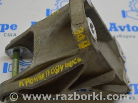 ФОТО Кронштейн подушки двигателя для Nissan LEAF (2018-) Одесса