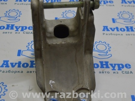 ФОТО Кронштейн подушки двигателя для Nissan LEAF (2018-) Одесса