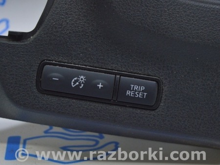 ФОТО Накладка щитка приборов для Nissan LEAF (2018-) Одесса