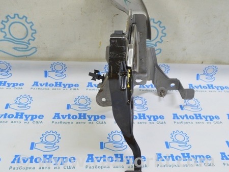 ФОТО Педаль стояночного тормоза для Nissan LEAF (2018-) Одесса