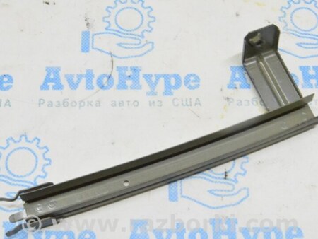 ФОТО Направляющая стекла двери для Nissan LEAF (2018-) Одесса