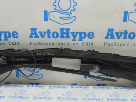 ФОТО Решетка дворников пластик для Nissan LEAF (2018-) Одесса