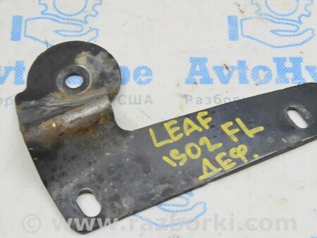 ФОТО Кронштейн переднего подрамника для Nissan LEAF (2018-) Одесса