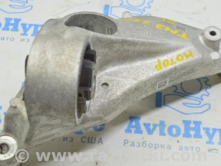 ФОТО Кронштейн заднего двигателя для Tesla Model 3 Одесса