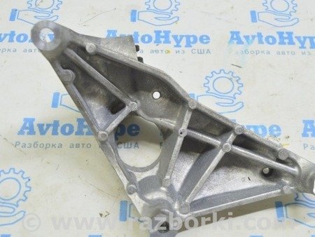 ФОТО Кронштейн заднего двигателя для Tesla Model 3 Одесса