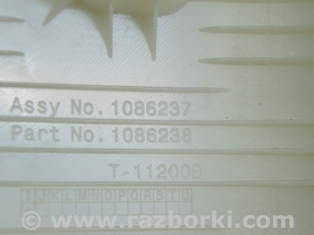 ФОТО Накладка передней стойки левая для Tesla Model 3 Одесса