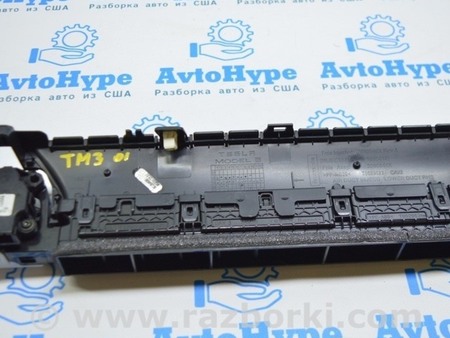 ФОТО Воздуховод передней панели правый для Tesla Model 3 Одесса