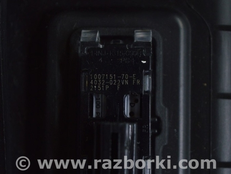 ФОТО Перчаточный ящикбардачок для Tesla Model 3 Одесса