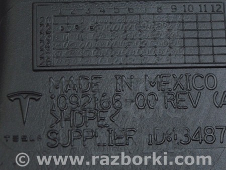 ФОТО Воздуховод обогрева 2-го ряда сидений правый для Tesla Model 3 Одесса