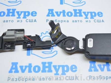 ФОТО Защелка ремня безопасности задняя левая для Tesla Model 3 Одесса