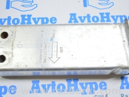 ФОТО Кронштейн нижнего усилителя переднего бампера для Tesla Model 3 Одесса