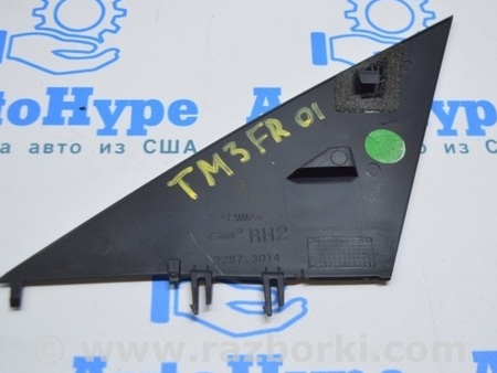 ФОТО Накладка зеркала треугольник наружняя передняя для Tesla Model 3 Одесса