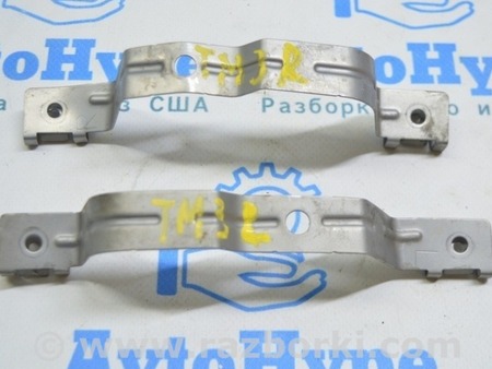 ФОТО Кронштейн переднего правого подкрылка для Tesla Model 3 Одесса