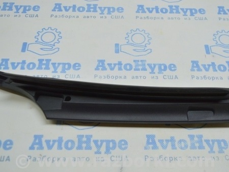 ФОТО Уплотнитель капота задний левый для Tesla Model 3 Одесса