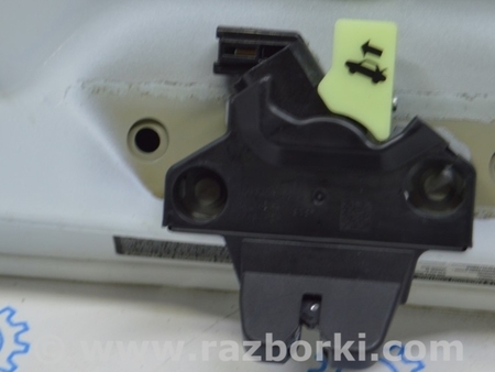 ФОТО Замок крышки багажника для Tesla Model 3 Одесса