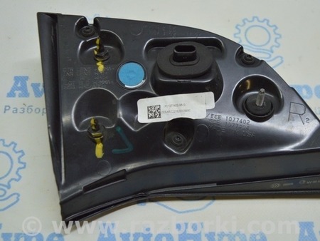 ФОТО Фонарь внутренний крышка багажника правый для Tesla Model 3 Одесса