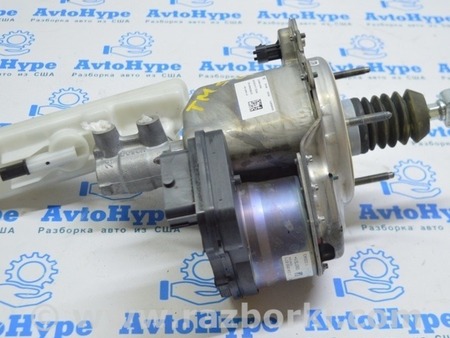 ФОТО Главный тормозной цилиндр для Tesla Model 3 Одесса