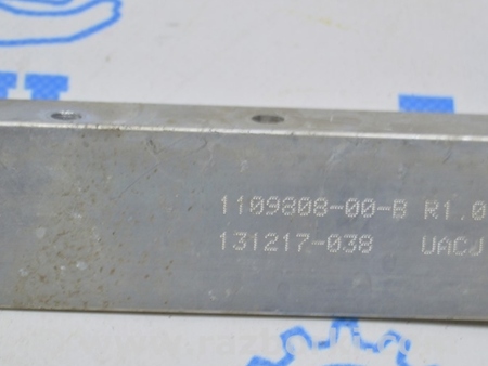 ФОТО Планка крепления акб для Tesla Model 3 Одесса