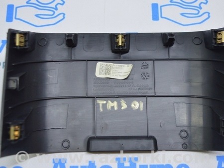 ФОТО Накладка центральной консоли задняя нижняя для Tesla Model 3 Одесса