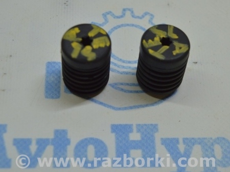 ФОТО Отбойник крышки багажника левый для Tesla Model 3 Одесса